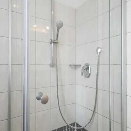 Kompakte Im Seepark Mit Balkon Apartment *